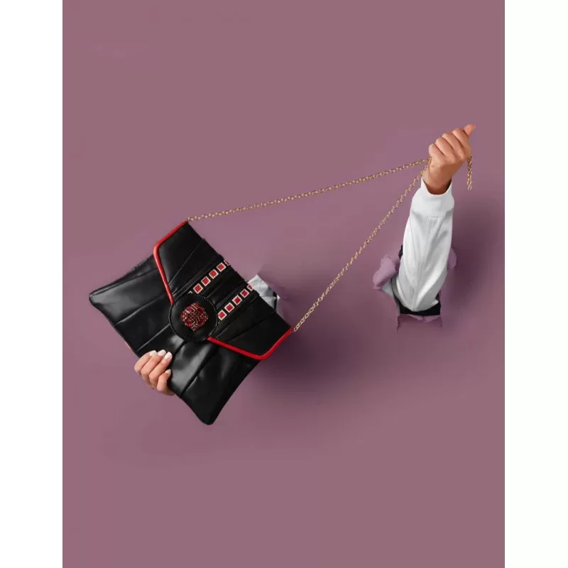 A Night At The Opera Handbag - Τσάντα φάκελος μαύρη