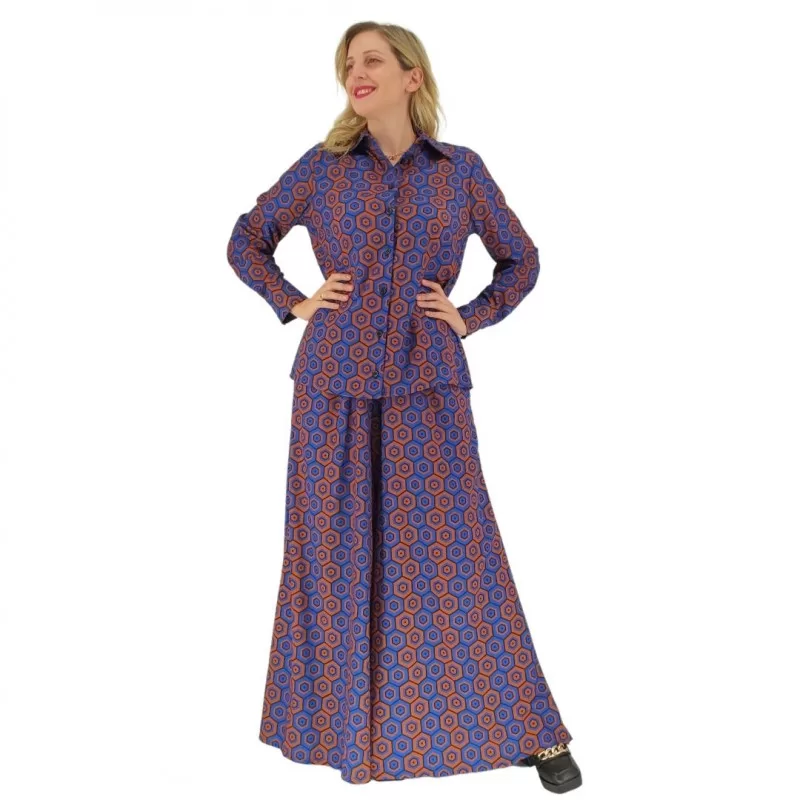 Σετ Πουκάμισο με Oversized Παντελόνα – Εμπριμέ (μπλε) Σετ Πουκάμισο με Oversized Παντελόνα – Εμπριμέ (μπλε)