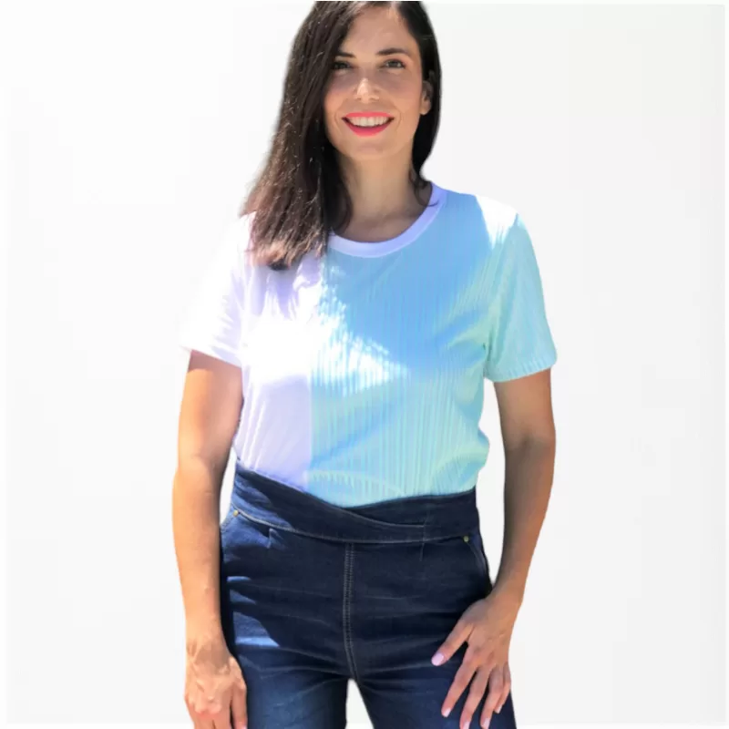 T-Shirt Με Ημιδιαφανές Σχέδιο - Λευκό T-Shirt Με Ημιδιαφανές Σχέδιο - Λευκό